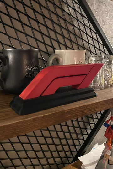 F1 Logo Standı